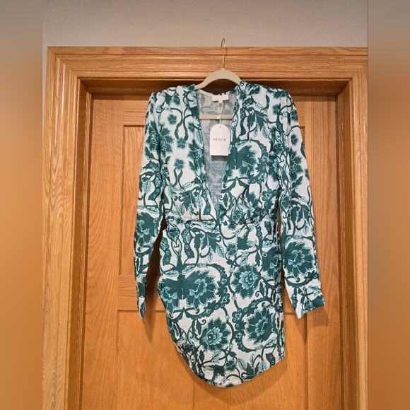 NWT Rumer the Label, sold at Revolve, Bodhi Mini Floral green Dress, $309 Med - Picture 7 of 10